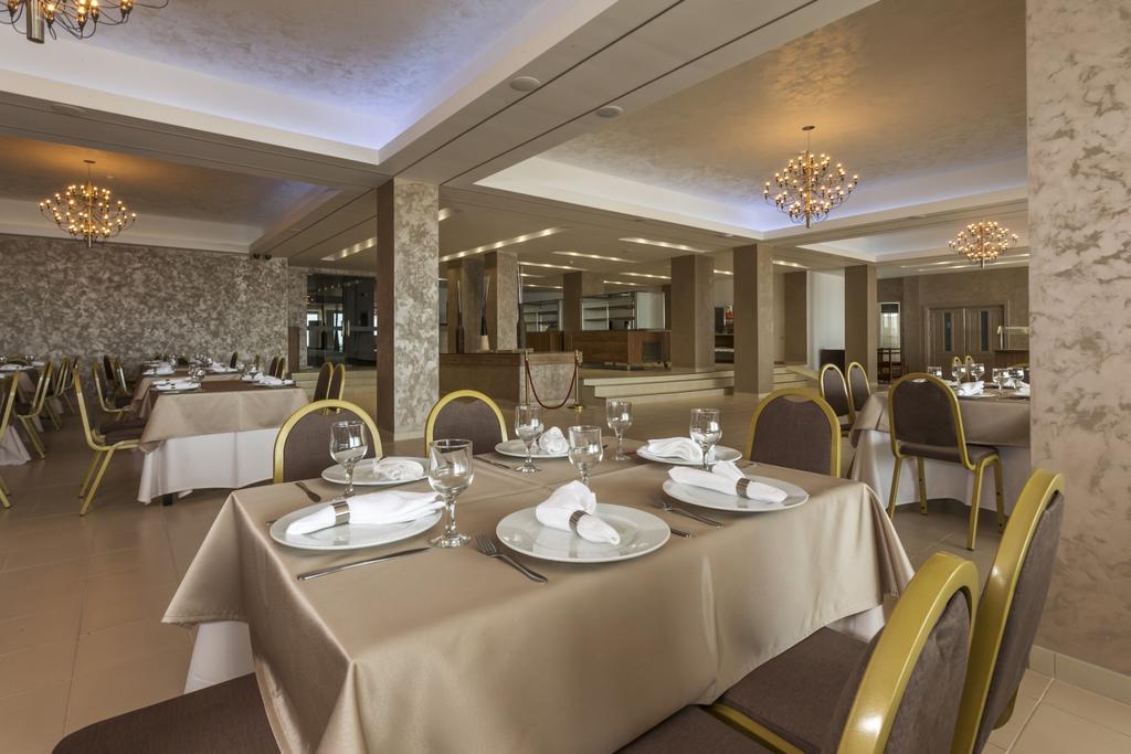 Savoy Mamaia
