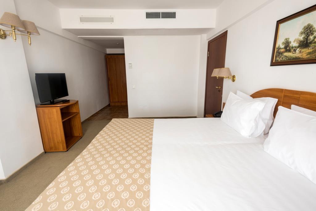 Hotel Savoy
